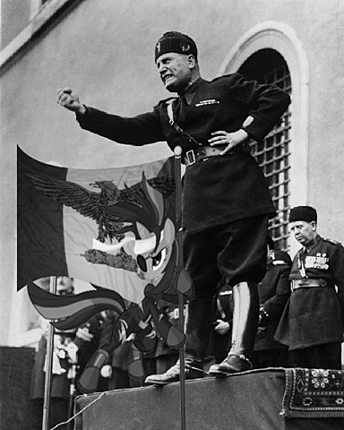 1922 mussolini llega al poder de italia