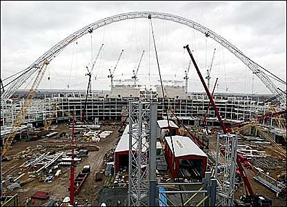 El cuento sin fin de Wembley - BBC Mundo