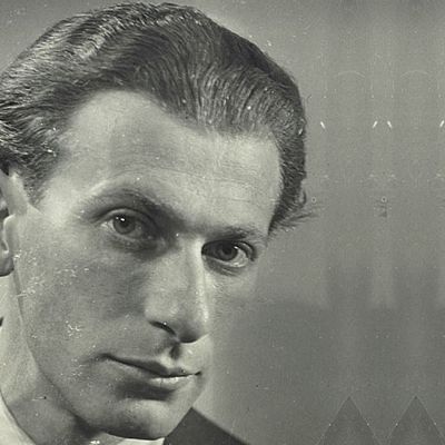 Timeline: Radnóti Miklós