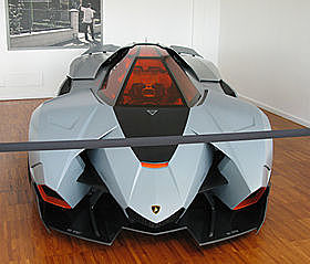 Lamborghini Egoista: Gallardo V10 med 600HP.