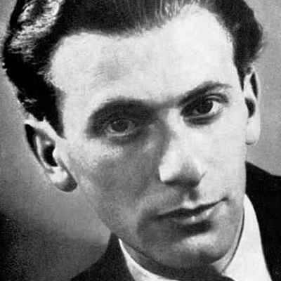 Timeline: Radnóti Miklós költő,műforditó