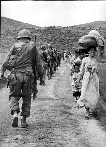 Koreakrigen starter opp