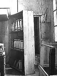 Anne Frank duikt onder