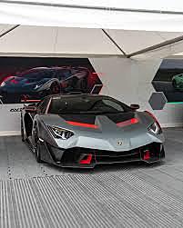 Lamborghini SC-18 Alston.