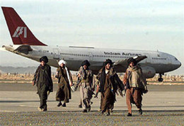 Palestinian Group hijacks five Planes