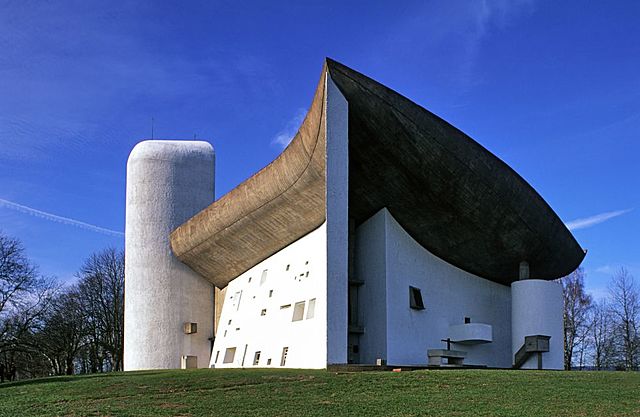 La iglesia de peregrinación de Notre Dame ( Le Corbusier)