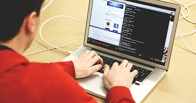 PROGRAMACIÓN EN EL CURRÍCULO