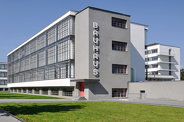 Es funda la Bauhaus