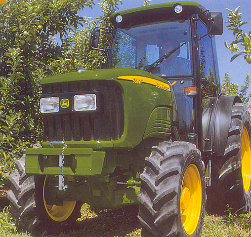 JOHN DEERE (5820)