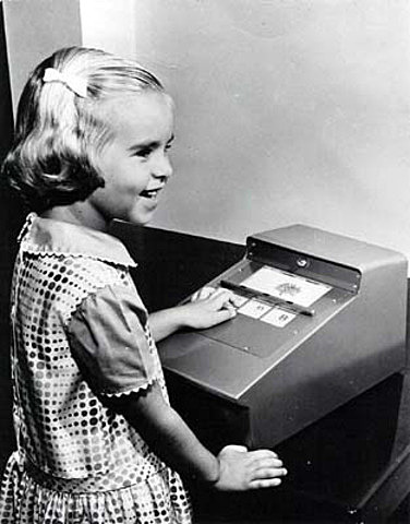 Medios de Comunicación y de Computo en la Educación