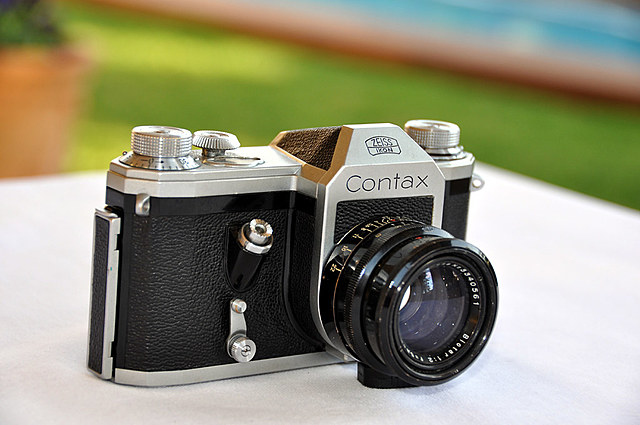 Cámara Contax S