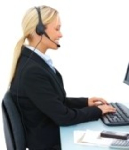 Computerized Supermarket checkouts begin to appear