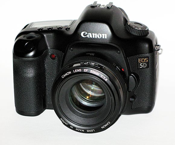 CAMARA CANON EOS-5D