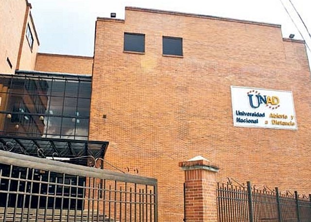 RECONOCIMIENTO COMO ESTABLECIMIENTO PUBLICO_2006