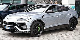 Lamborghini Urus: 4L V8 twin-turbo med 649 HP
