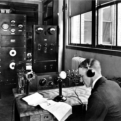 Timeline: История радио