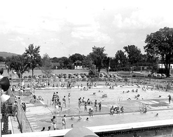 The mayor of St. Louis continued the trend by desegregating the community pools.