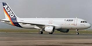 1er avion de ligne (A320) avec commandes entièrement électroniques (1987)