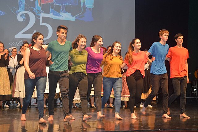 Ikasturte amaierako emanaldia