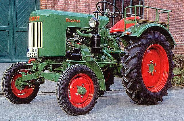 Marca: FENDT / Modelo: Dieslross F20