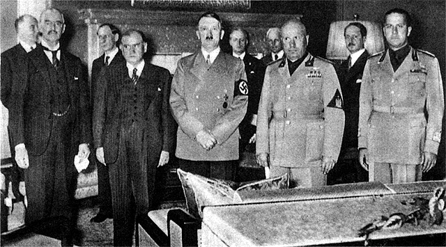 Franco´s goverment recognised for second time.