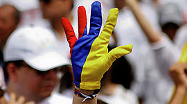 Timeline: XENOFOBIA CONTRA COLOMBIANOS