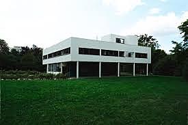 Villa Savoye / Le Corbusier