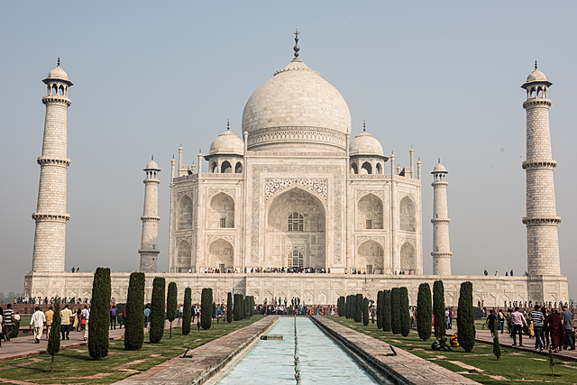 Taj Mahal built