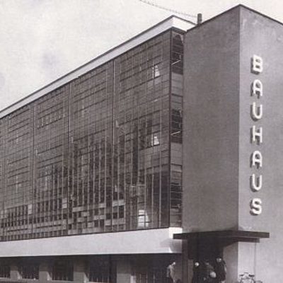 Timeline: HISTORIA DEL DISEÑO