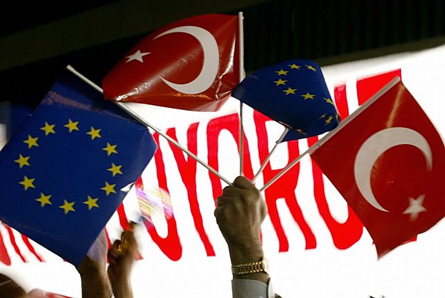 Se acepta a Turquía en la UE