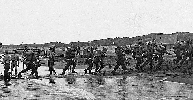 Alemania desembarca tropas en Libia, para invadir Egipto