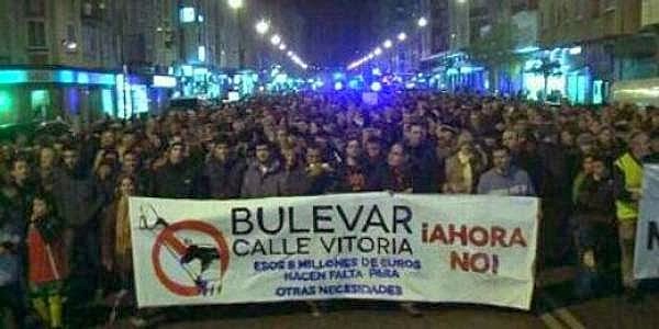 El primer edil burgalés anuncia la paralización temporal de las obras para abrir un proceso de diálogo.