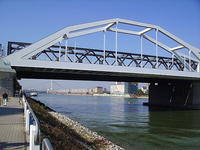 utilitzacio de l'acer a gran escala