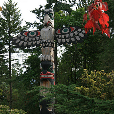 Timeline: Totem poles of the West Coast First Nations in Canada