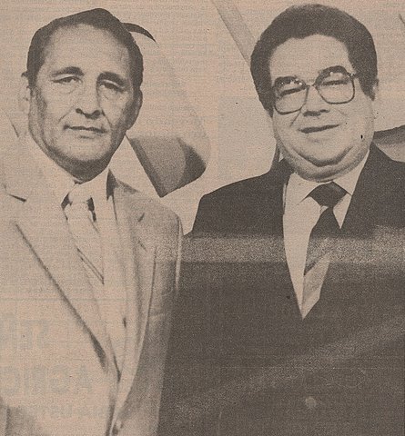 Después de una segunda vuelta son proclamados como presidente José Napoleón Duarte y vicepresidente Rodolfo Claramount.