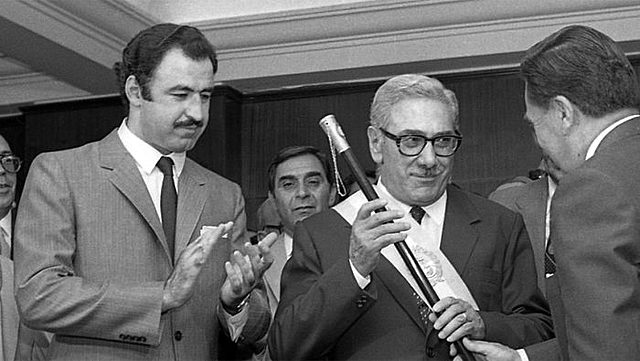 RETORNO A LA DEMOCRACIA