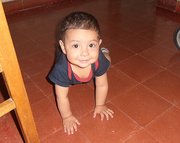 ¡¡Empecé a gatear!!