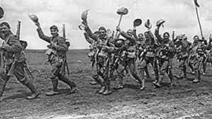 La Força Expedicionària Britànica desembarca a França