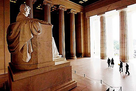 Lincoln Memorial (Statue)