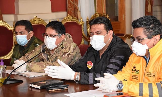 Seis nuevas restricciones en La Paz; comerciantes en vía pública podrán vender una vez a la semana