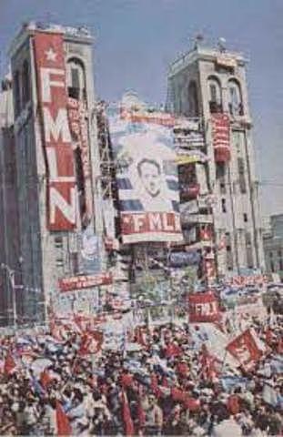 FMLN anuncia el retiro de la mesa de diálogo