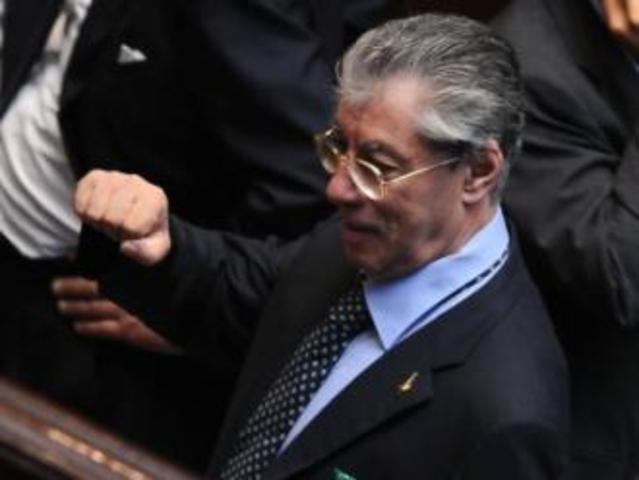 Mozione sui raid: la maggioranza trova l'accordo