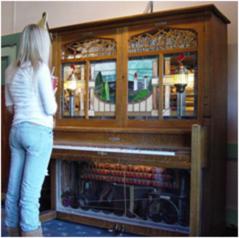 (H)The First automated music device