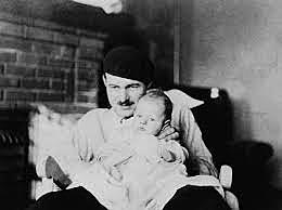 Nacimiento del hijo de Ernest