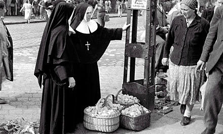 Szerzetesrendek feloszlatása