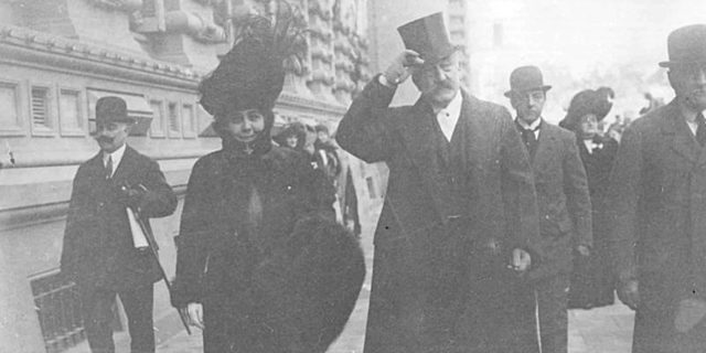 Llegada al poder de la oligarquía conservadora(ubicándonos en la linea de tiempo)