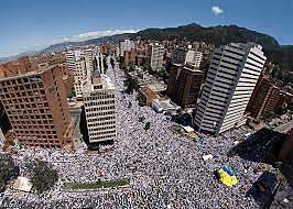 Comienza un periodo conocido como la violencia entre 1946 y 1965