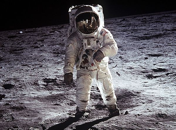 Prvi človek na Luni – Neil Armstrong