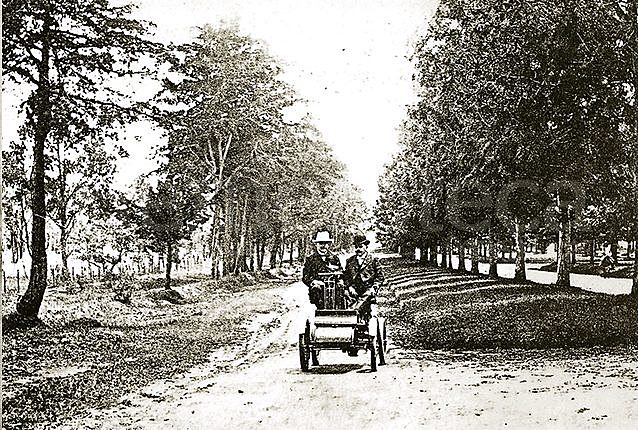 Primer Auto en Guatemala