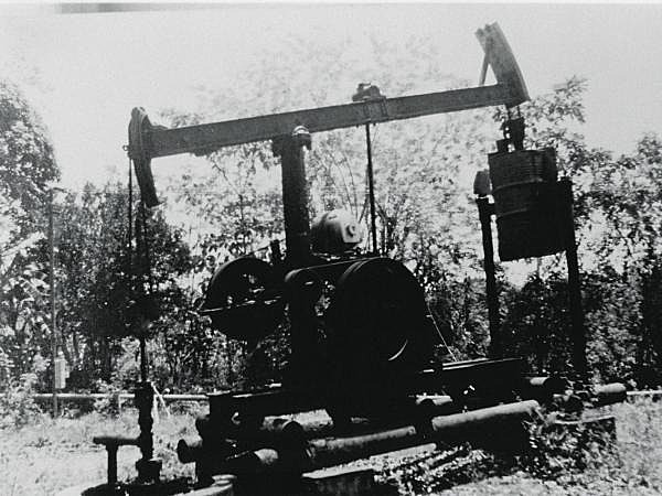 Comienza la exploración petrolera en Colombia